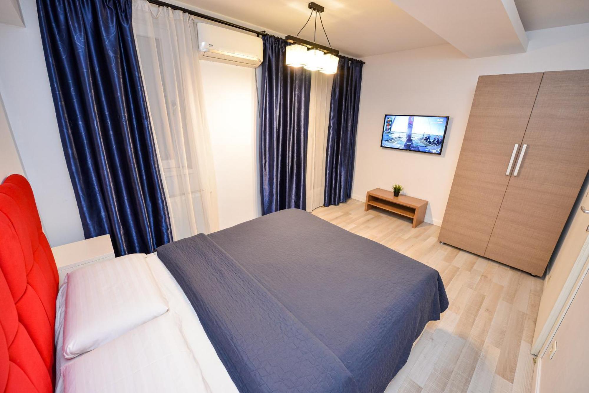 Dracula Adventure Tours Accommodation Bukarest Eksteriør billede