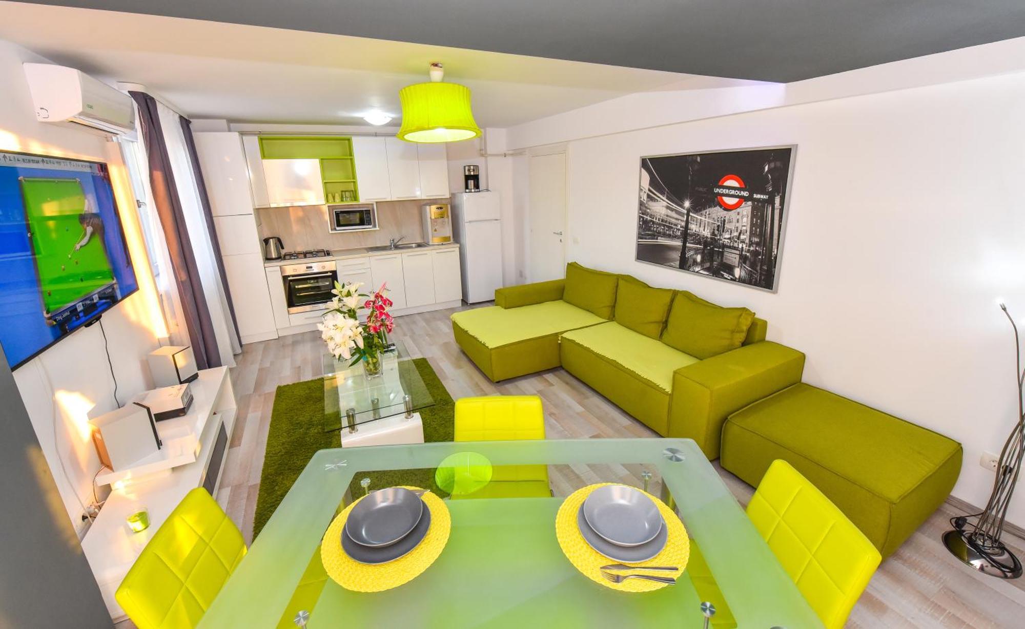 Dracula Adventure Tours Accommodation Bukarest Eksteriør billede