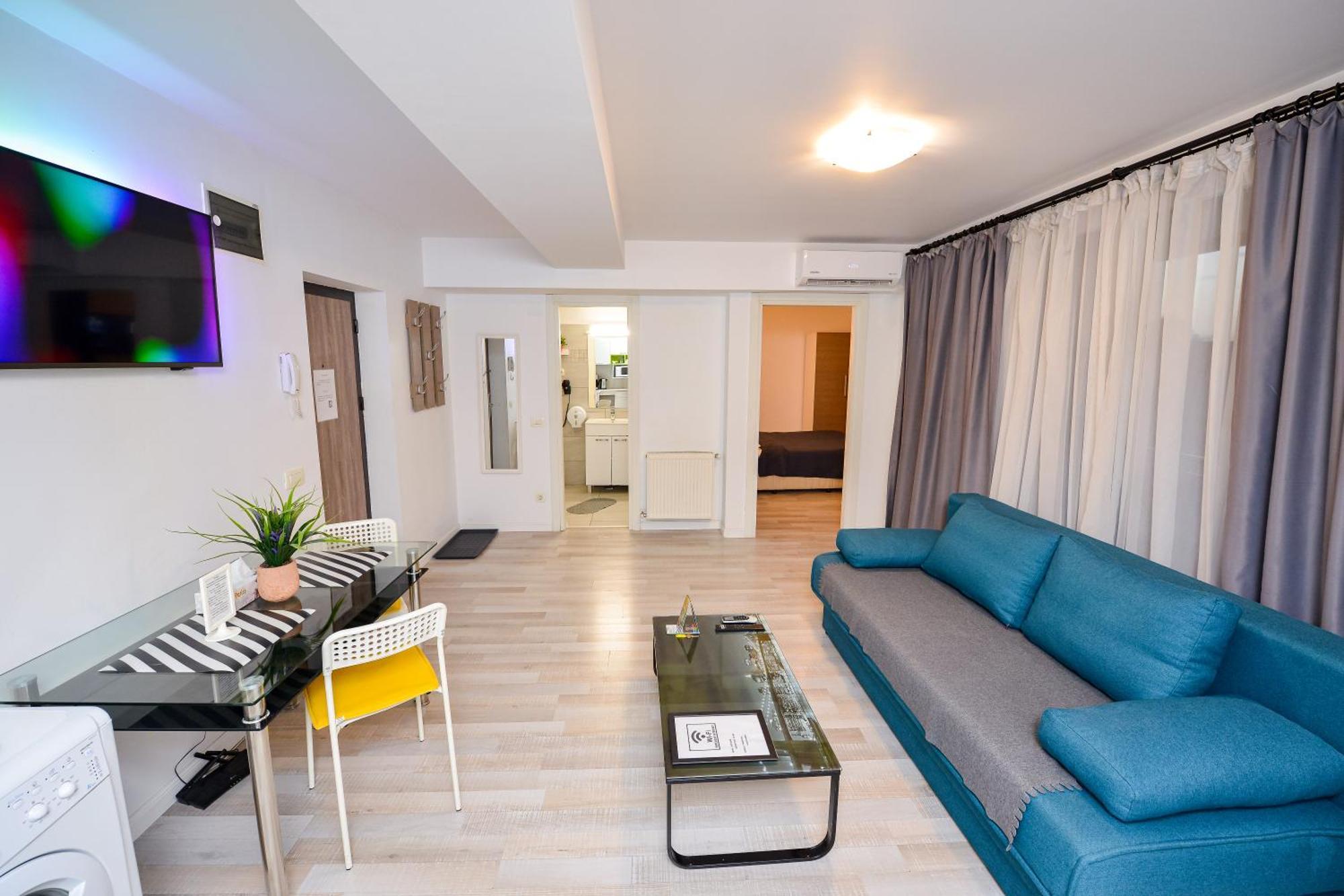 Dracula Adventure Tours Accommodation Bukarest Eksteriør billede